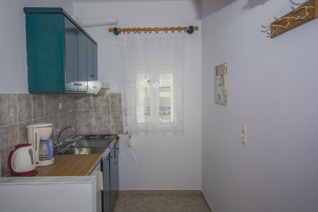 Studios Nelli Alonissos Патитири Экстерьер фото